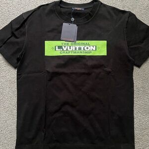 Louis Vuitton Black Tee Craftsmanship Logo Mens Medium Authentic